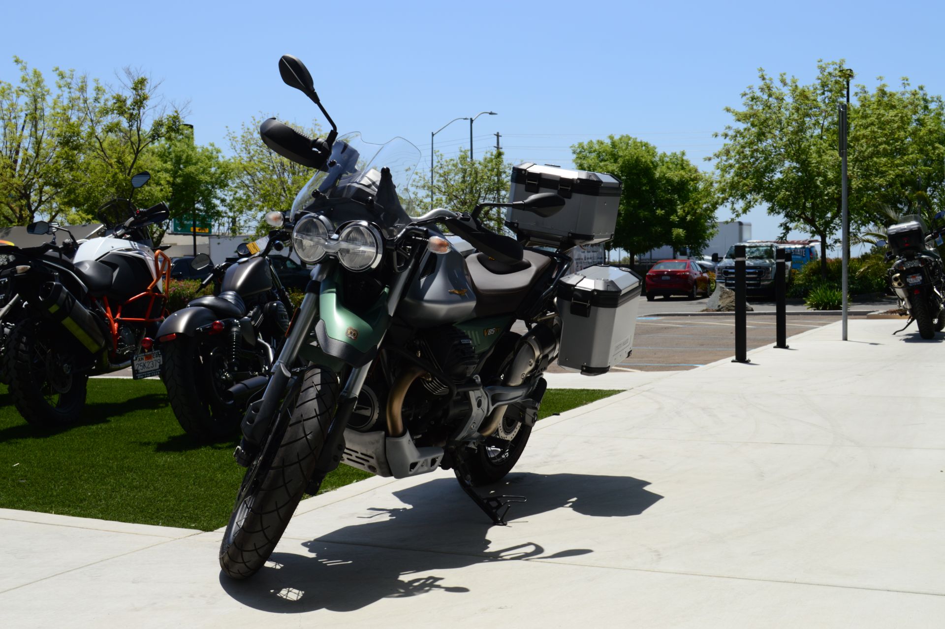 2021 Moto Guzzi V85 TT Centenario E5 in Elk Grove, California - Photo 3