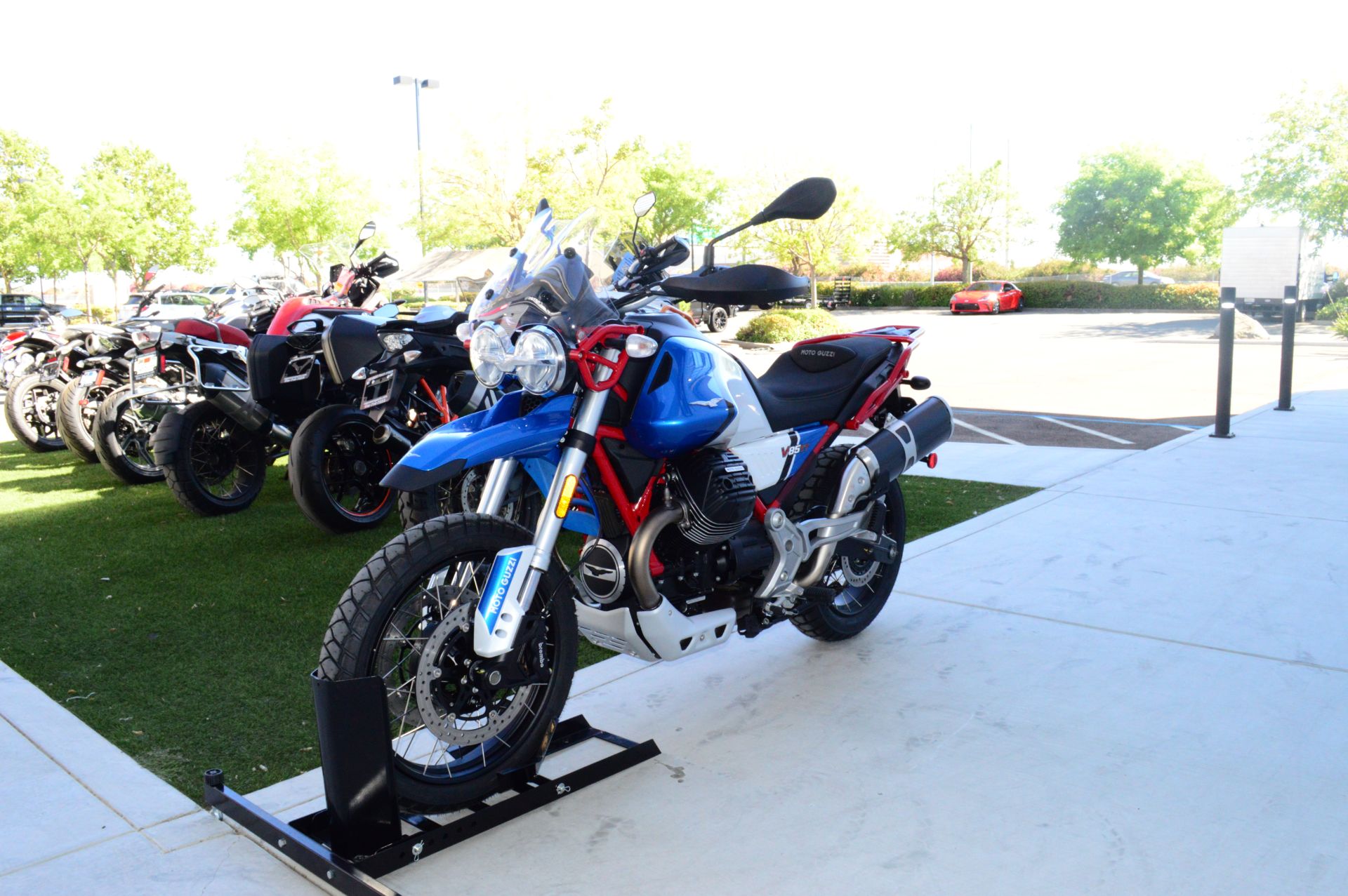 2023 Moto Guzzi V85 TT Adventure in Elk Grove, California - Photo 10