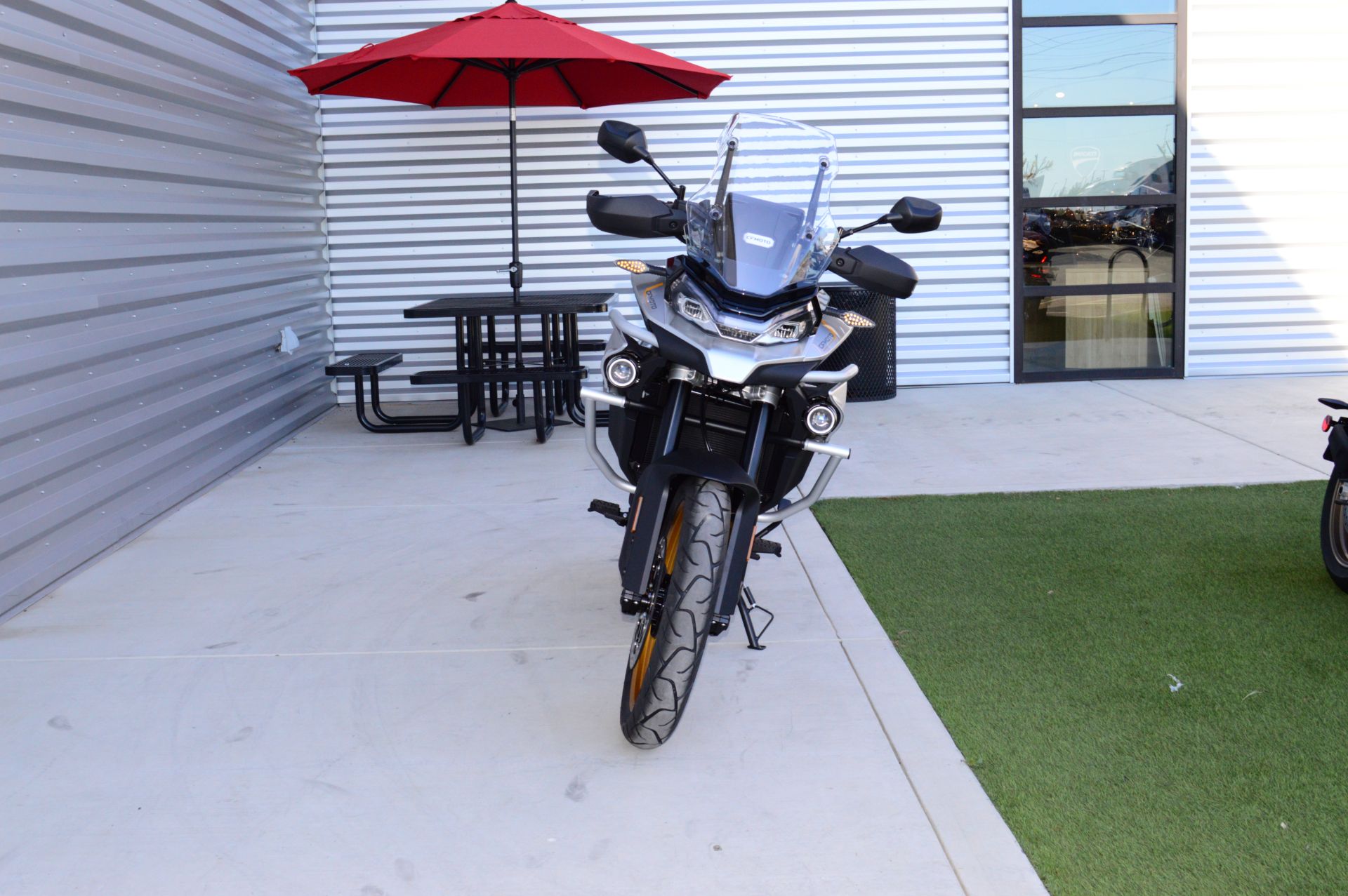 2024 CFMOTO IBEX 800 T in Elk Grove, California - Photo 2