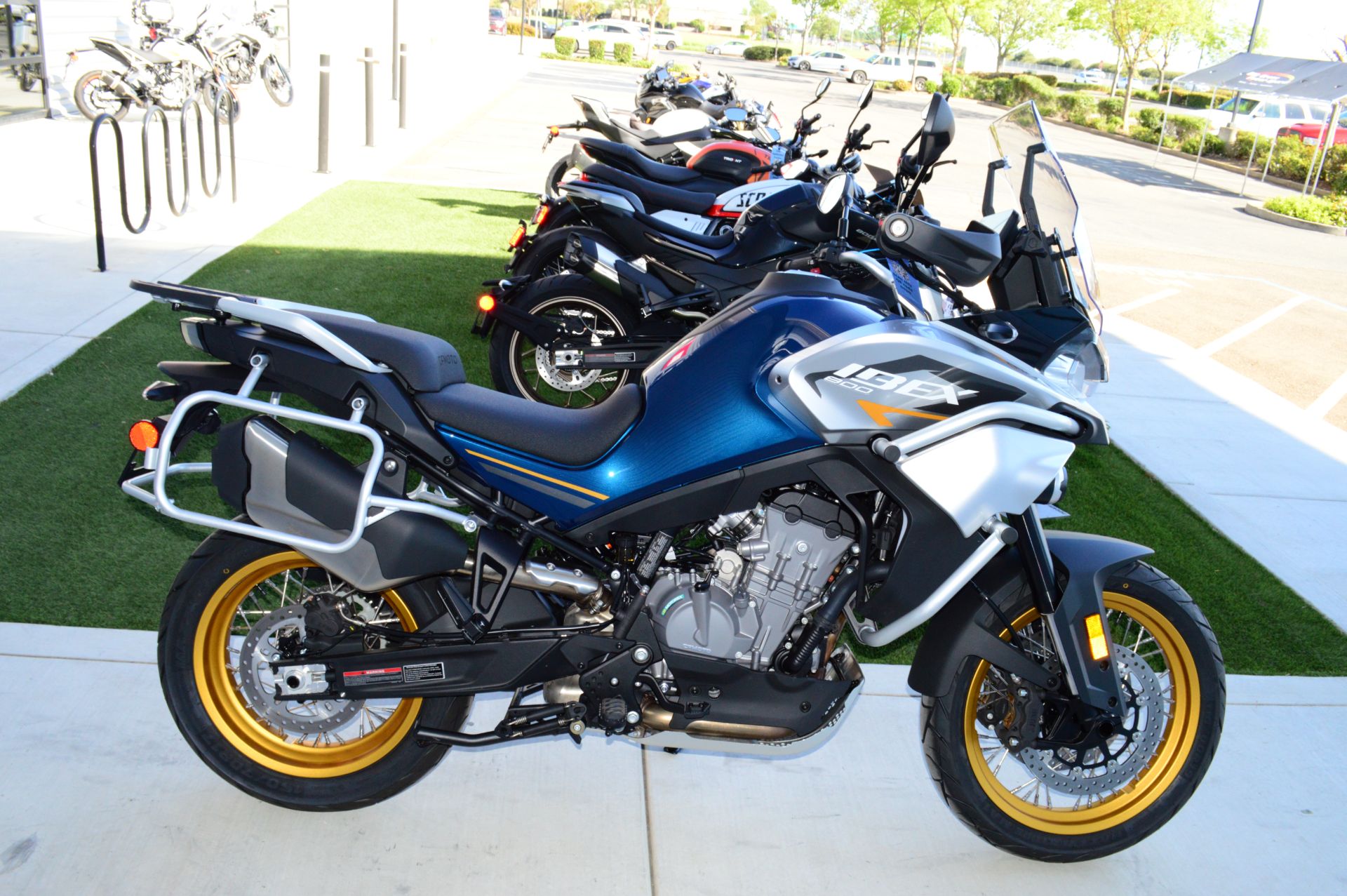 2024 CFMOTO IBEX 800 T in Elk Grove, California - Photo 4