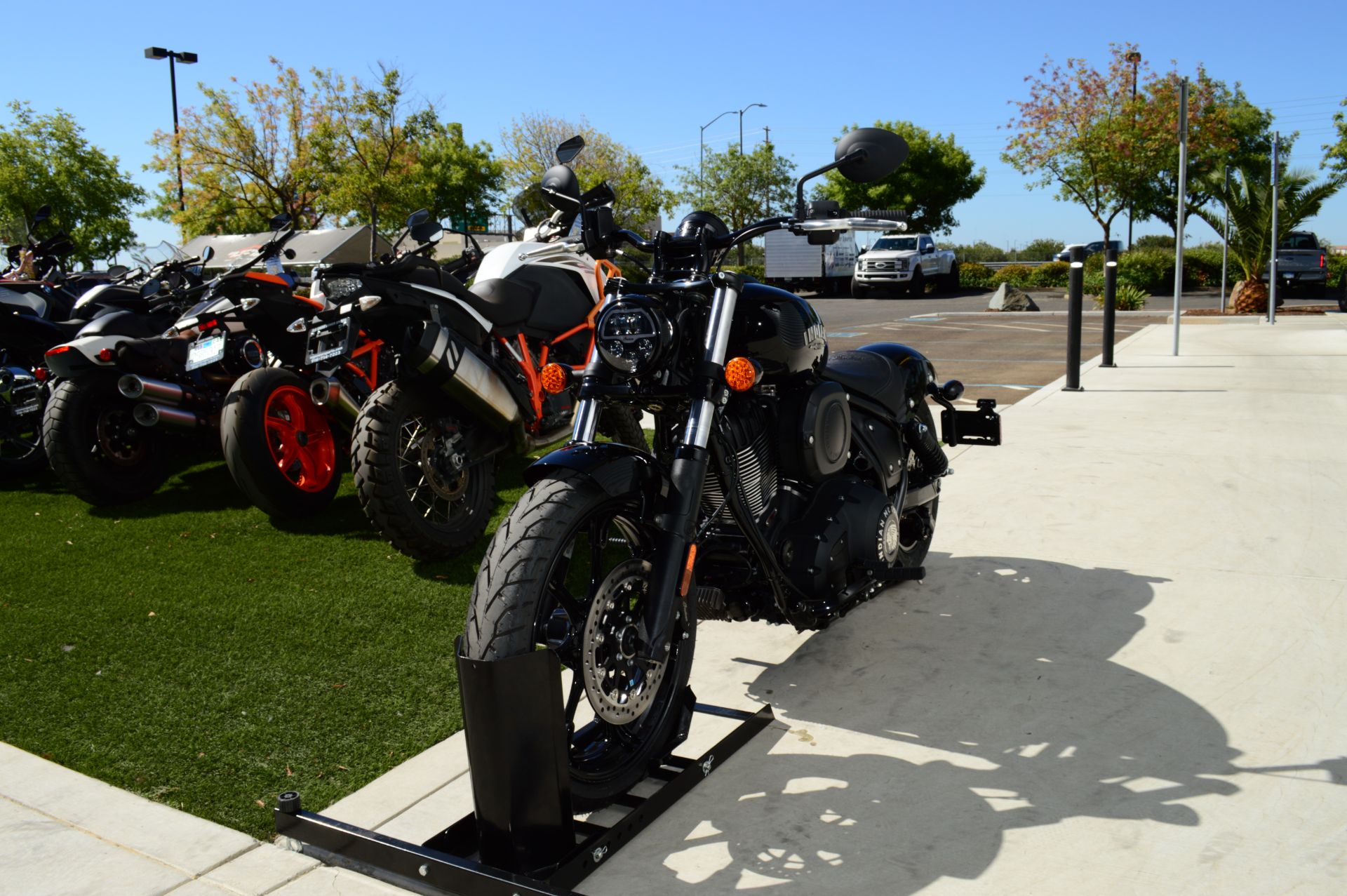 2023 Indian Motorcycle Chief ABS in Elk Grove, California - Photo 3