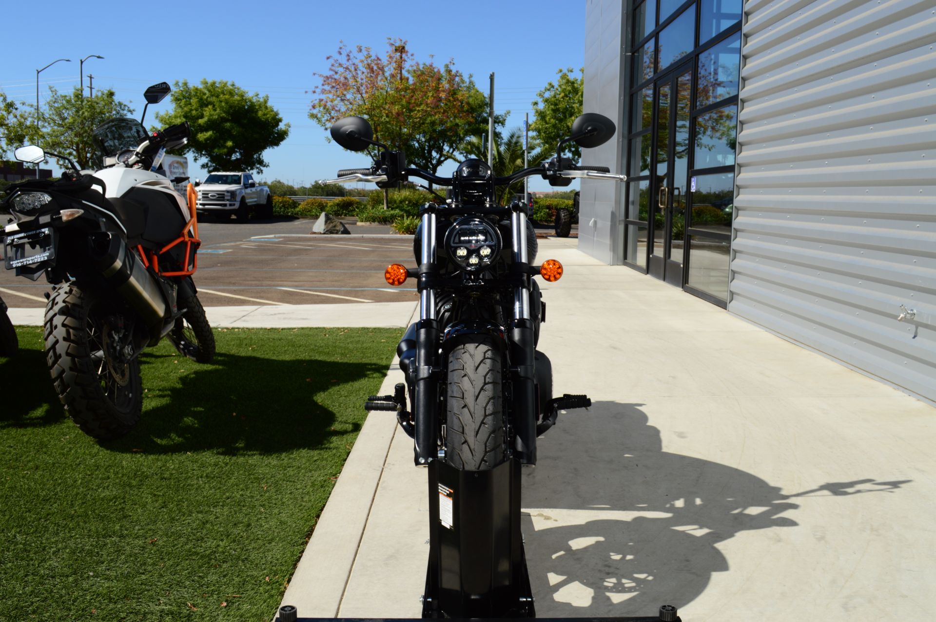 2023 Indian Motorcycle Chief ABS in Elk Grove, California - Photo 2