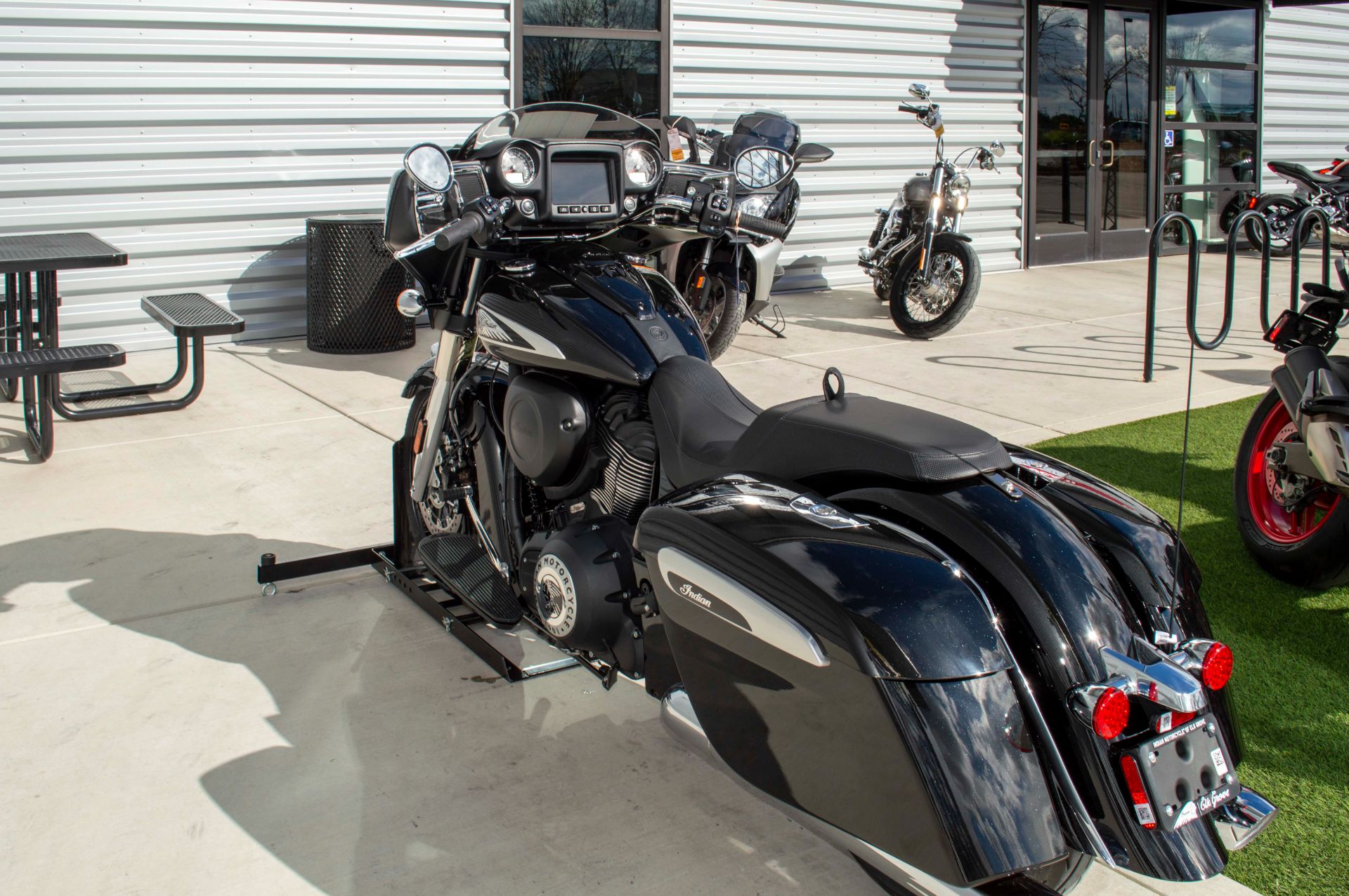 2024 Indian Motorcycle Chieftain® in Elk Grove, California - Photo 5