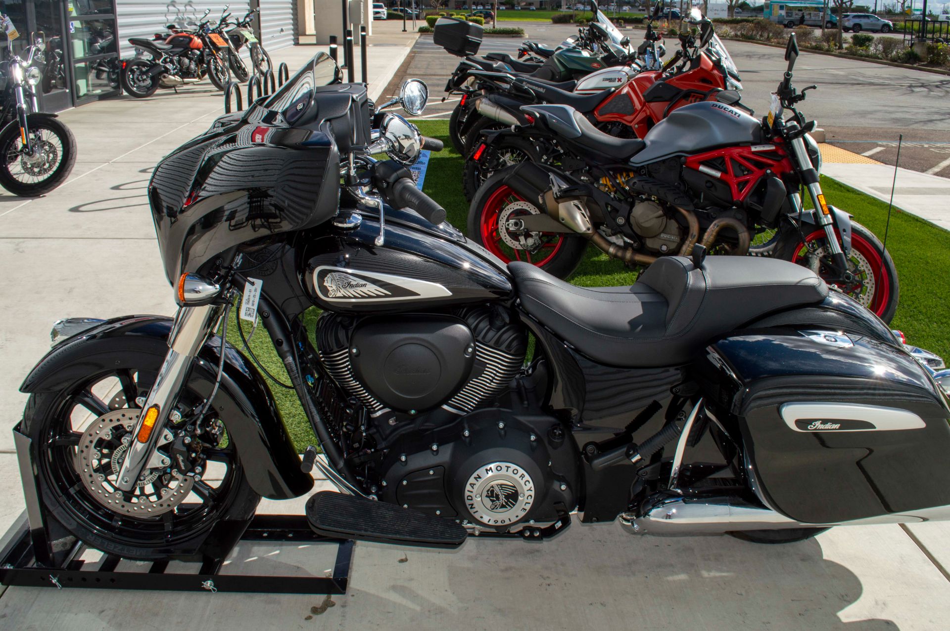 2024 Indian Motorcycle Chieftain® in Elk Grove, California - Photo 4