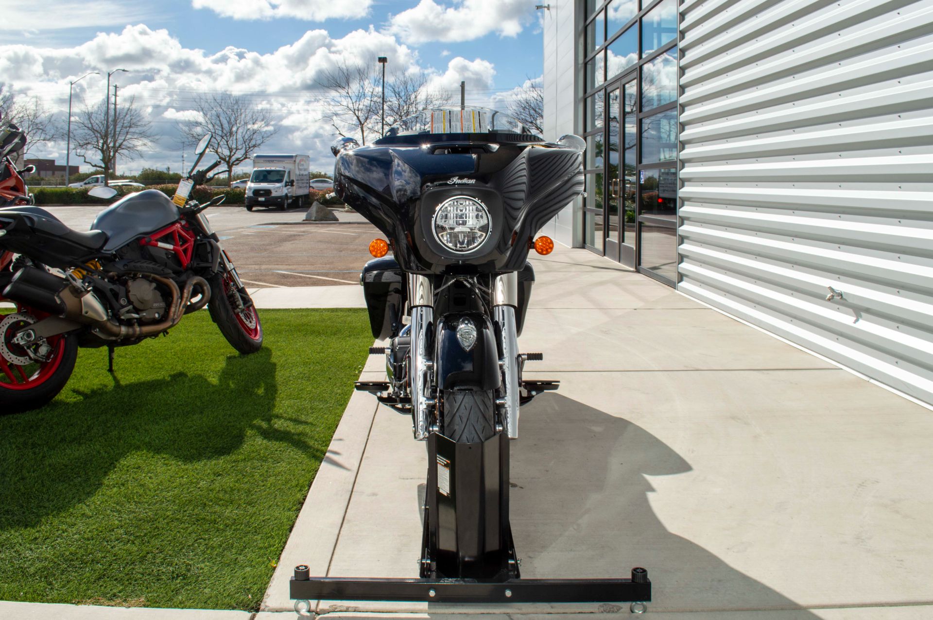 2024 Indian Motorcycle Chieftain® in Elk Grove, California - Photo 2