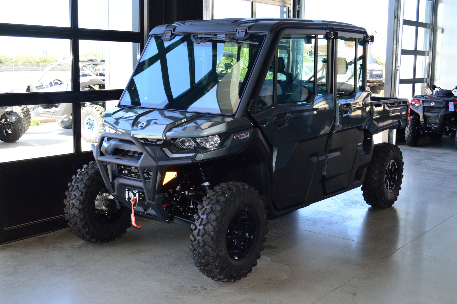 2024 Can-Am Defender MAX Limited HD10 in Elk Grove, California - Photo 3