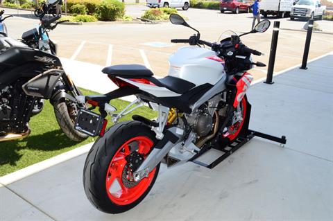 2024 Aprilia Tuono 660 Factory in Elk Grove, California - Photo 7