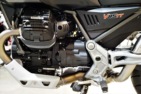 2021 Moto Guzzi V85 TT E5 in Elk Grove, California - Photo 7