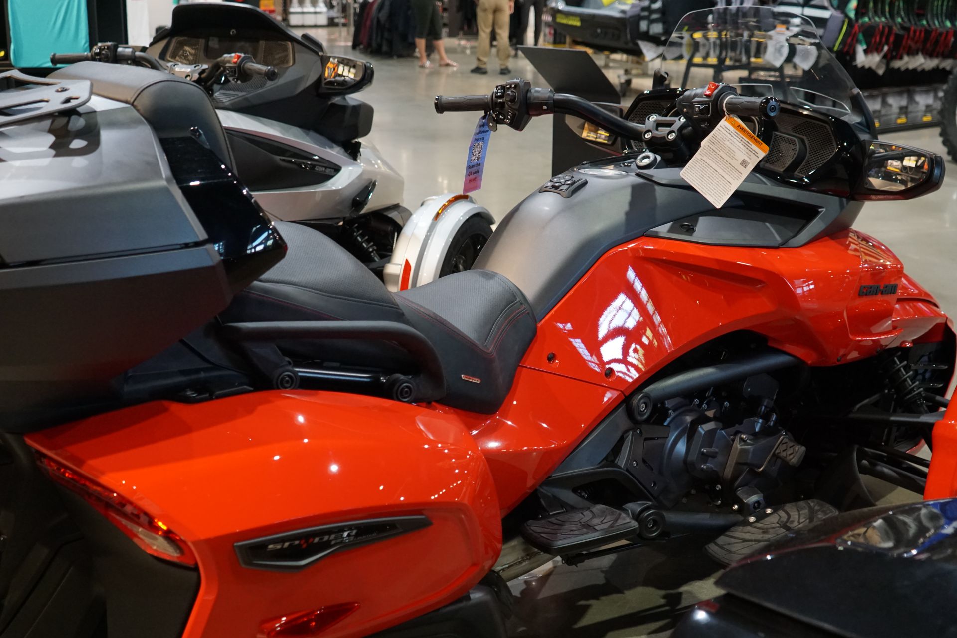 2022 Can-Am Spyder F3 Limited Special Series in Elk Grove, California - Photo 3