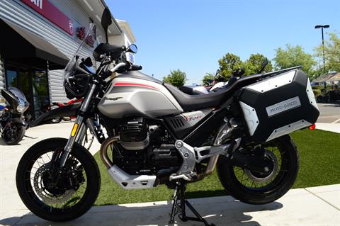 2023 Moto Guzzi V85 TT Travel in Elk Grove, California - Photo 6