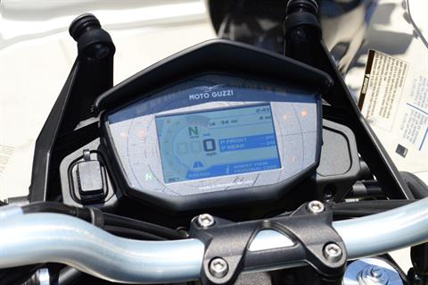 2023 Moto Guzzi V85 TT Travel in Elk Grove, California - Photo 15