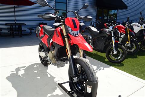 2024 Ducati Hypermotard 698 Mono in Elk Grove, California - Photo 3