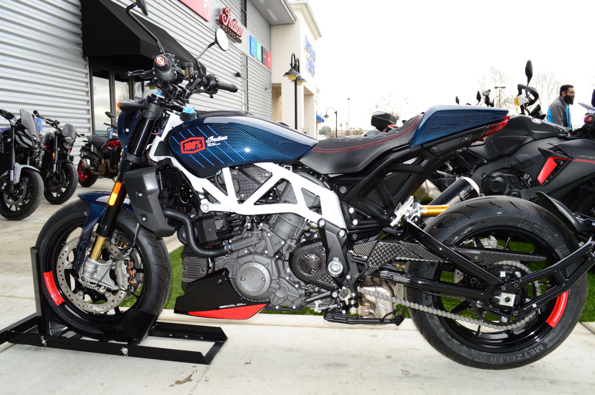2024 Indian Motorcycle FTR X 100% R Carbon in Elk Grove, California - Photo 4