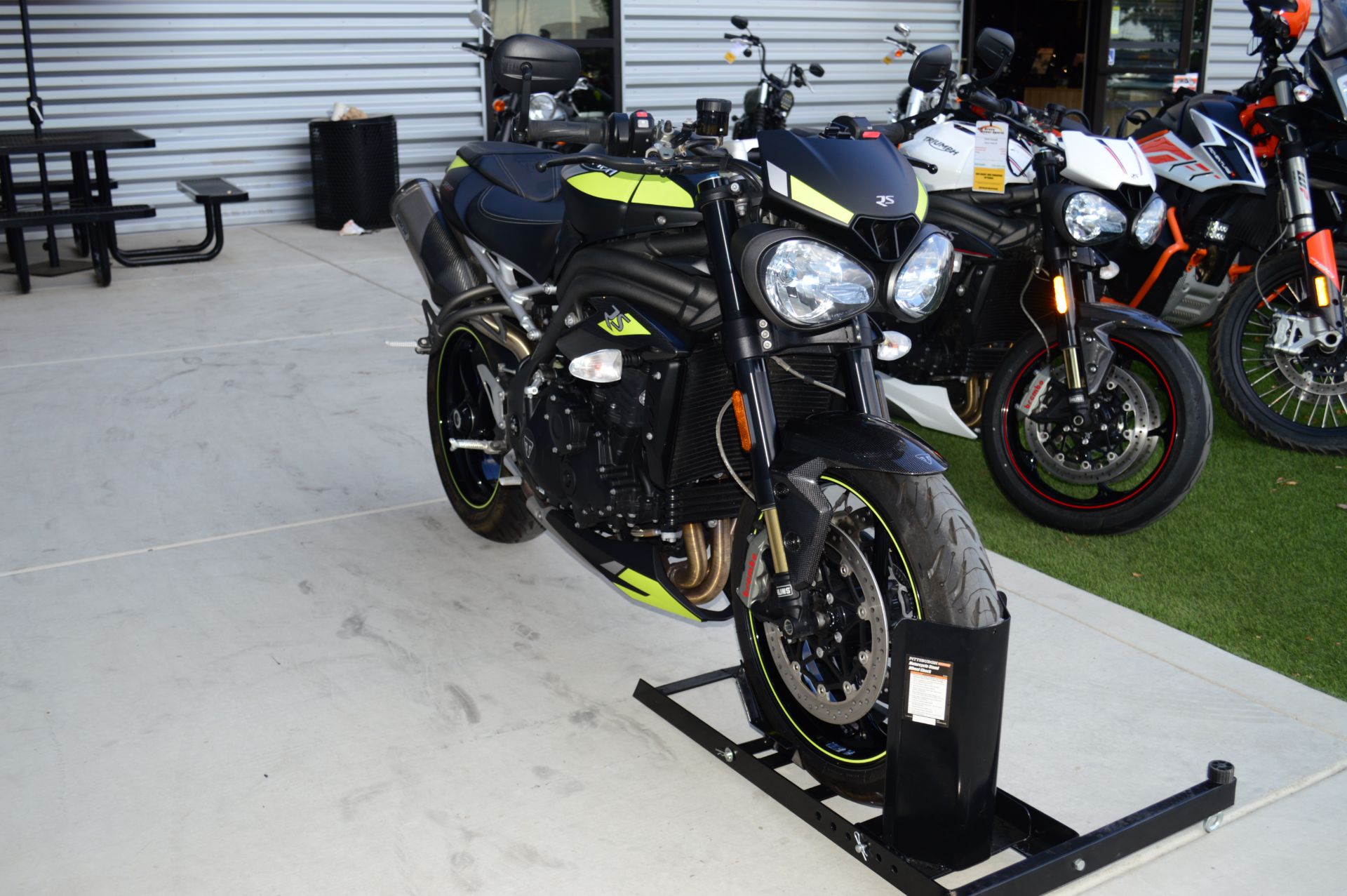 2020 Triumph Speed Triple RS in Elk Grove, California - Photo 3