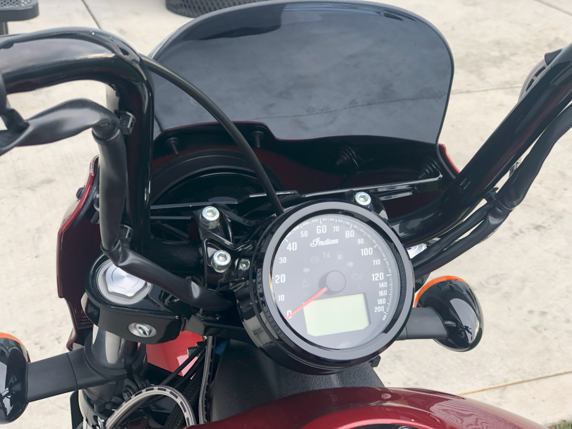 2024 Indian Motorcycle Scout® Rogue ABS Icon in Elk Grove, California - Photo 12