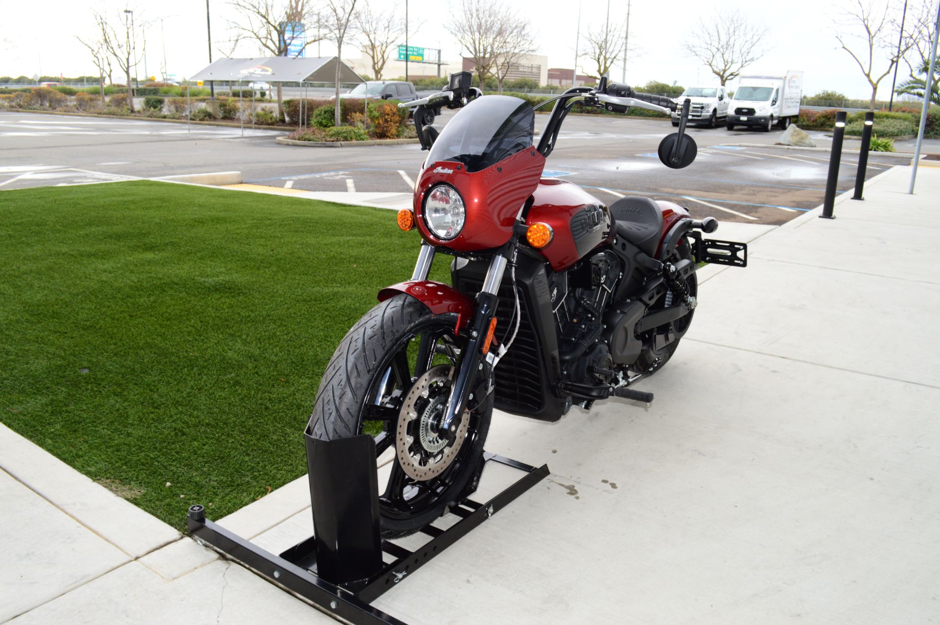2024 Indian Motorcycle Scout® Rogue ABS Icon in Elk Grove, California - Photo 3