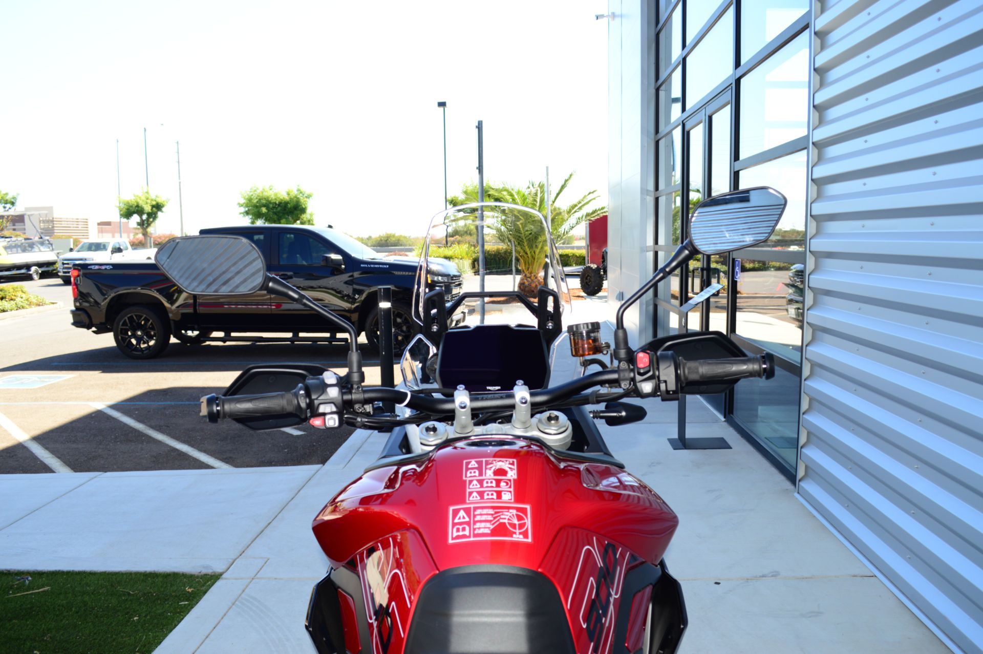 2024 Triumph Tiger 900 GT Pro in Elk Grove, California - Photo 10