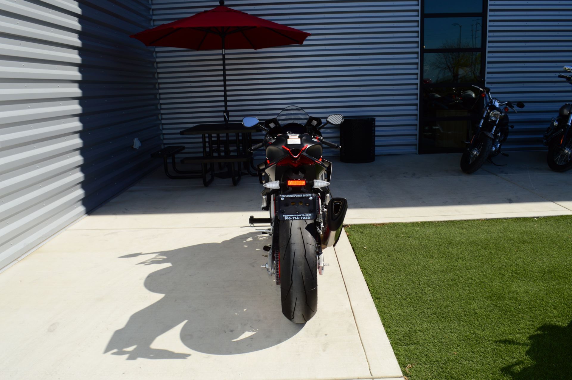 2024 Aprilia RSV4 1100 in Elk Grove, California - Photo 6