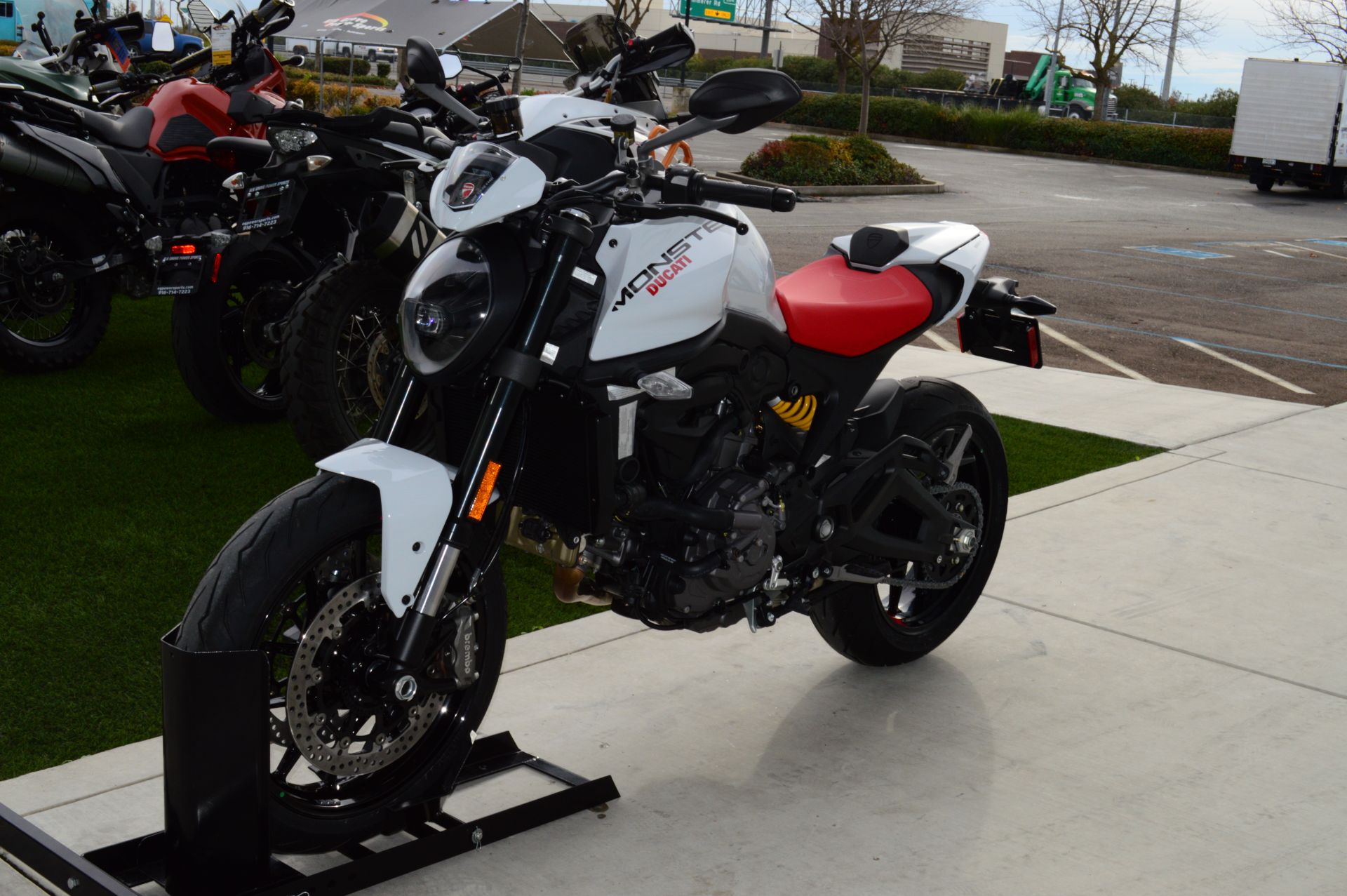 2024 Ducati Monster + in Elk Grove, California - Photo 9