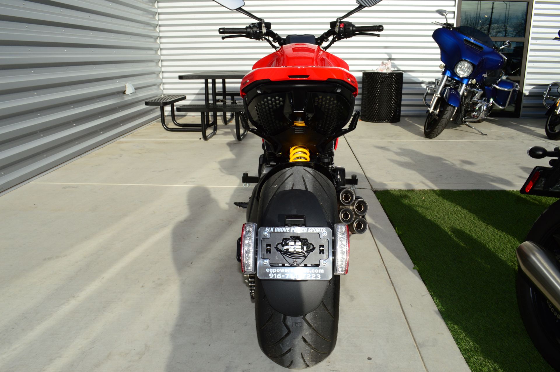 2024 Ducati Diavel V4 in Elk Grove, California - Photo 5