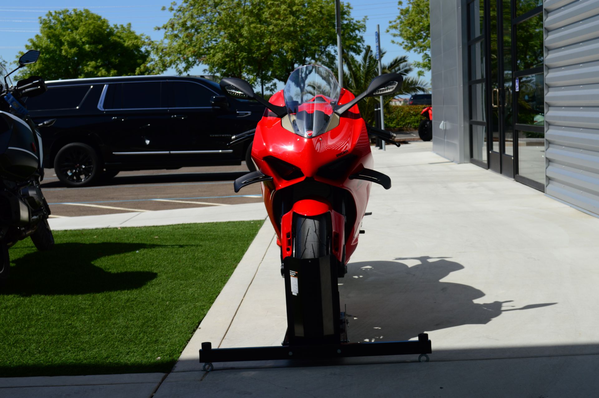 2023 Ducati Panigale V4 in Elk Grove, California - Photo 2