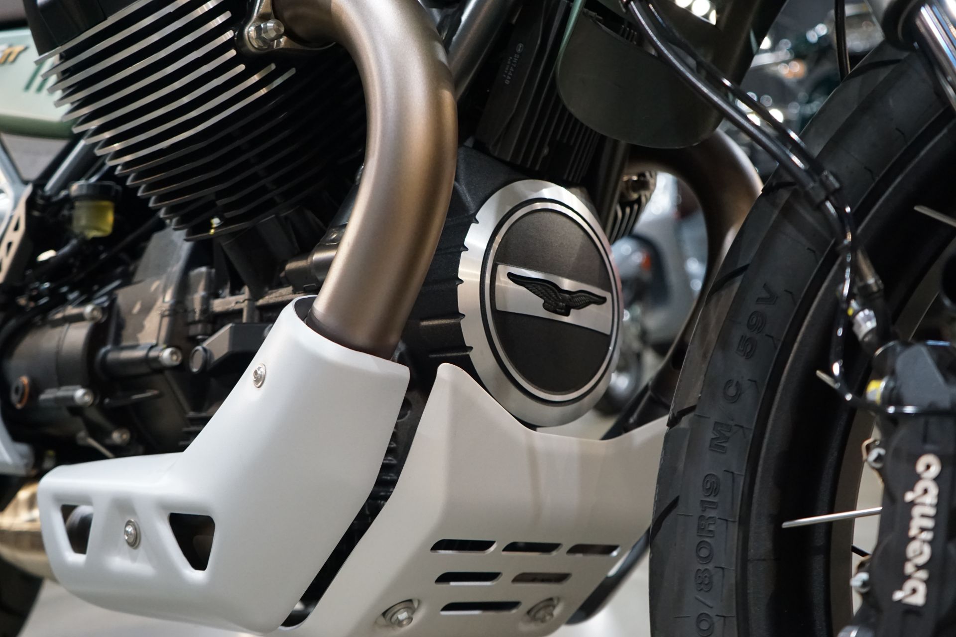 2022 Moto Guzzi V85 TT Centenario E5 in Elk Grove, California - Photo 4