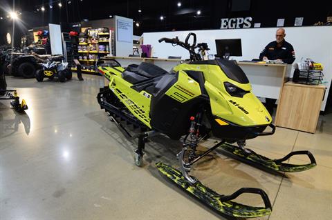 2025 Ski-Doo Freeride 154 850 E-TEC Turbo R SHOT PowderMax X-Light 3.0 w/ 10.25 in. Touchscreen HAC in Elk Grove, California - Photo 3