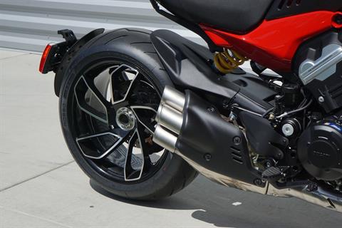 2023 Ducati Diavel V4 in Elk Grove, California - Photo 26