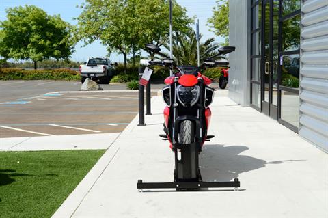 2023 Ducati Diavel V4 in Elk Grove, California - Photo 4