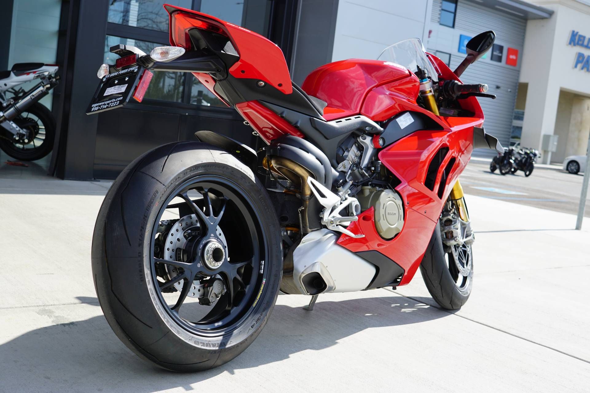 2021 Ducati Panigale V4 S in Elk Grove, California - Photo 3