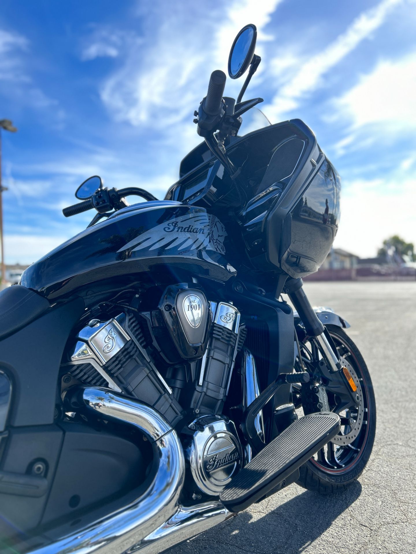 2020 Indian Motorcycle Challenger® in Hollister, California - Photo 5