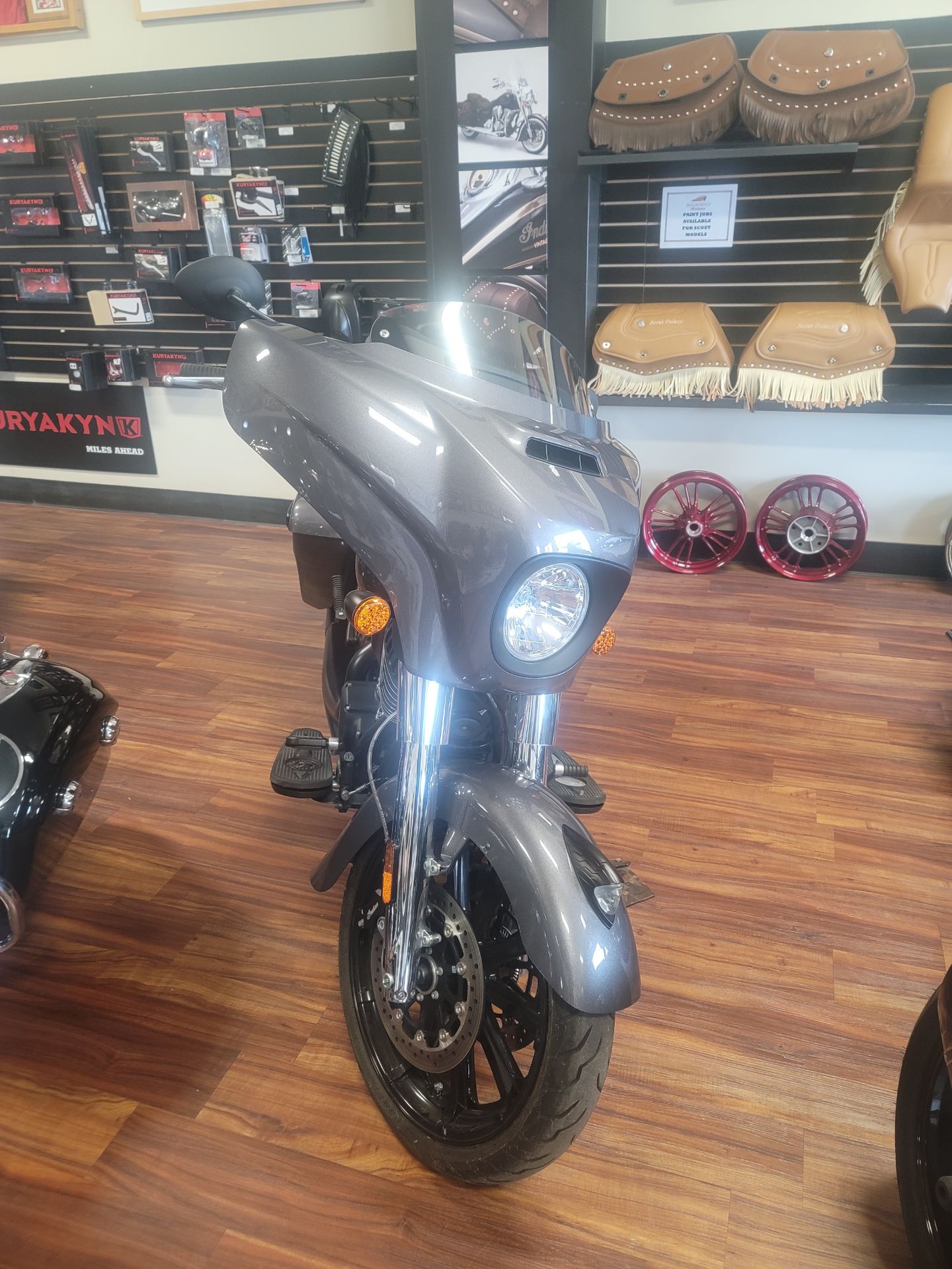 2019 Indian Motorcycle Chieftain® ABS in Hollister, California - Photo 4