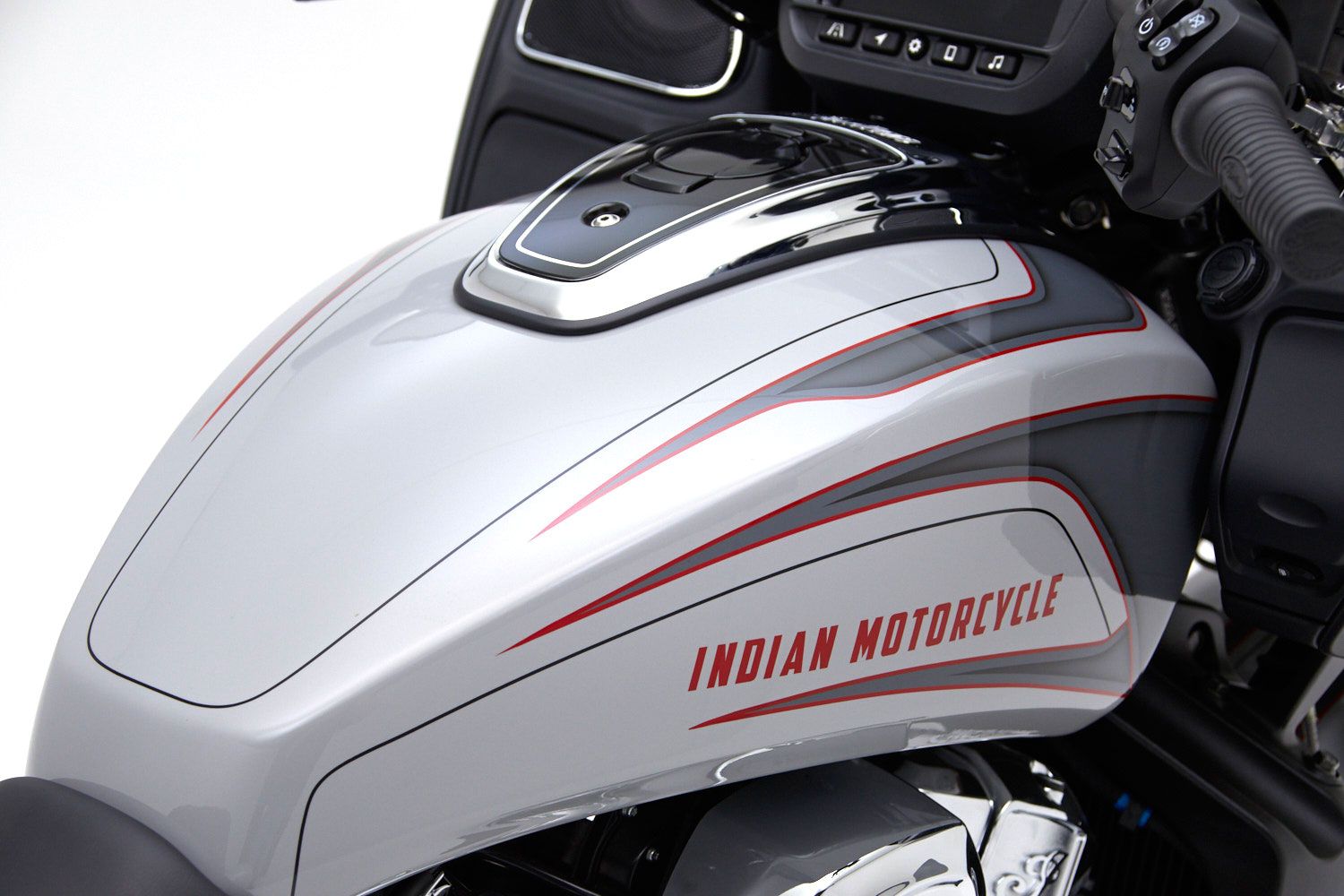 2023 Indian Motorcycle Challenger® in Hollister, California - Photo 13