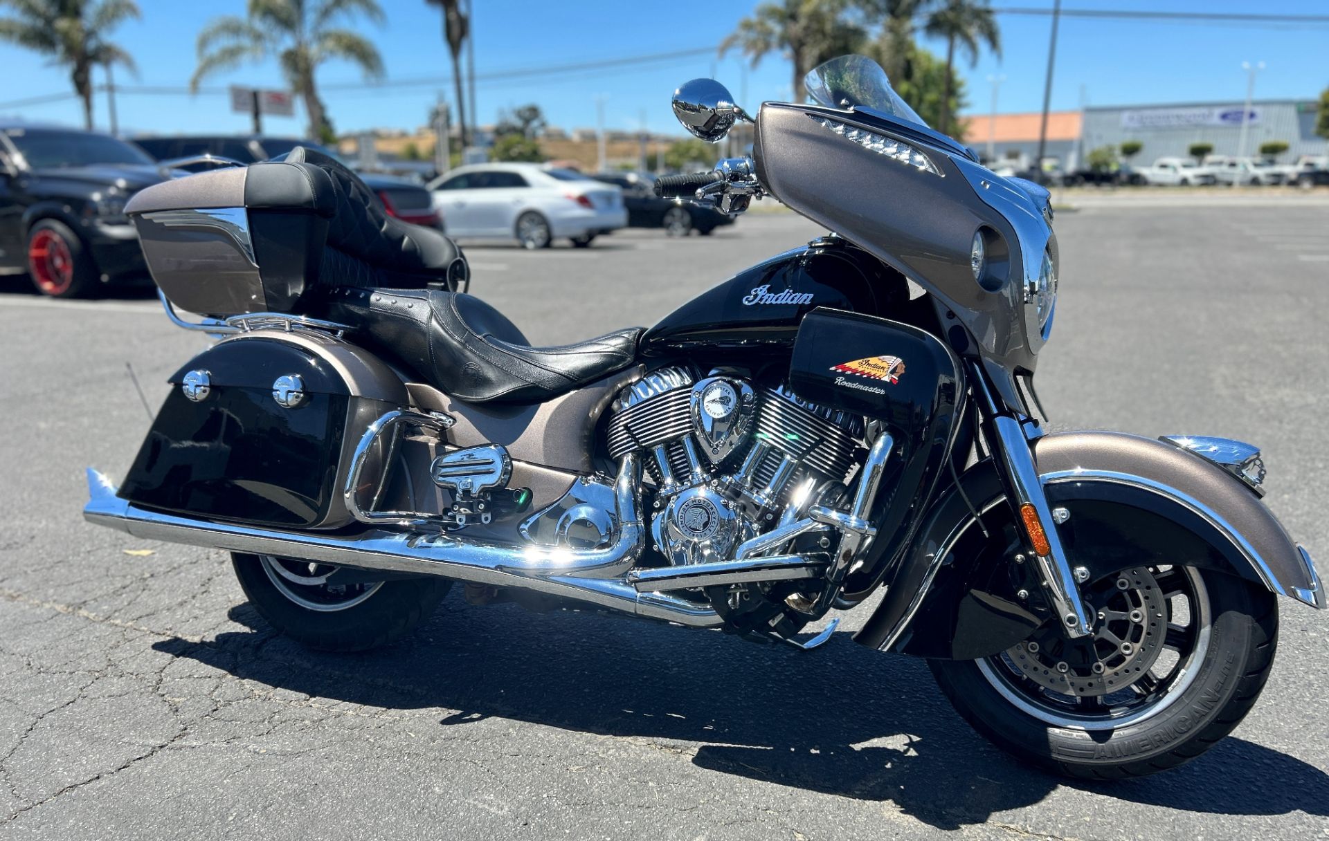 2018 Indian Motorcycle Roadmaster® ABS in Hollister, California - Photo 2
