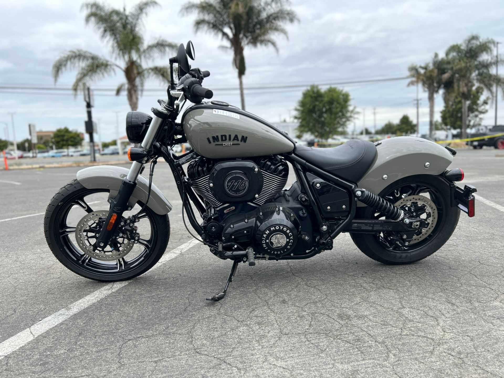 2023 Indian Motorcycle Chief Dark Horse® in Hollister, California - Photo 2