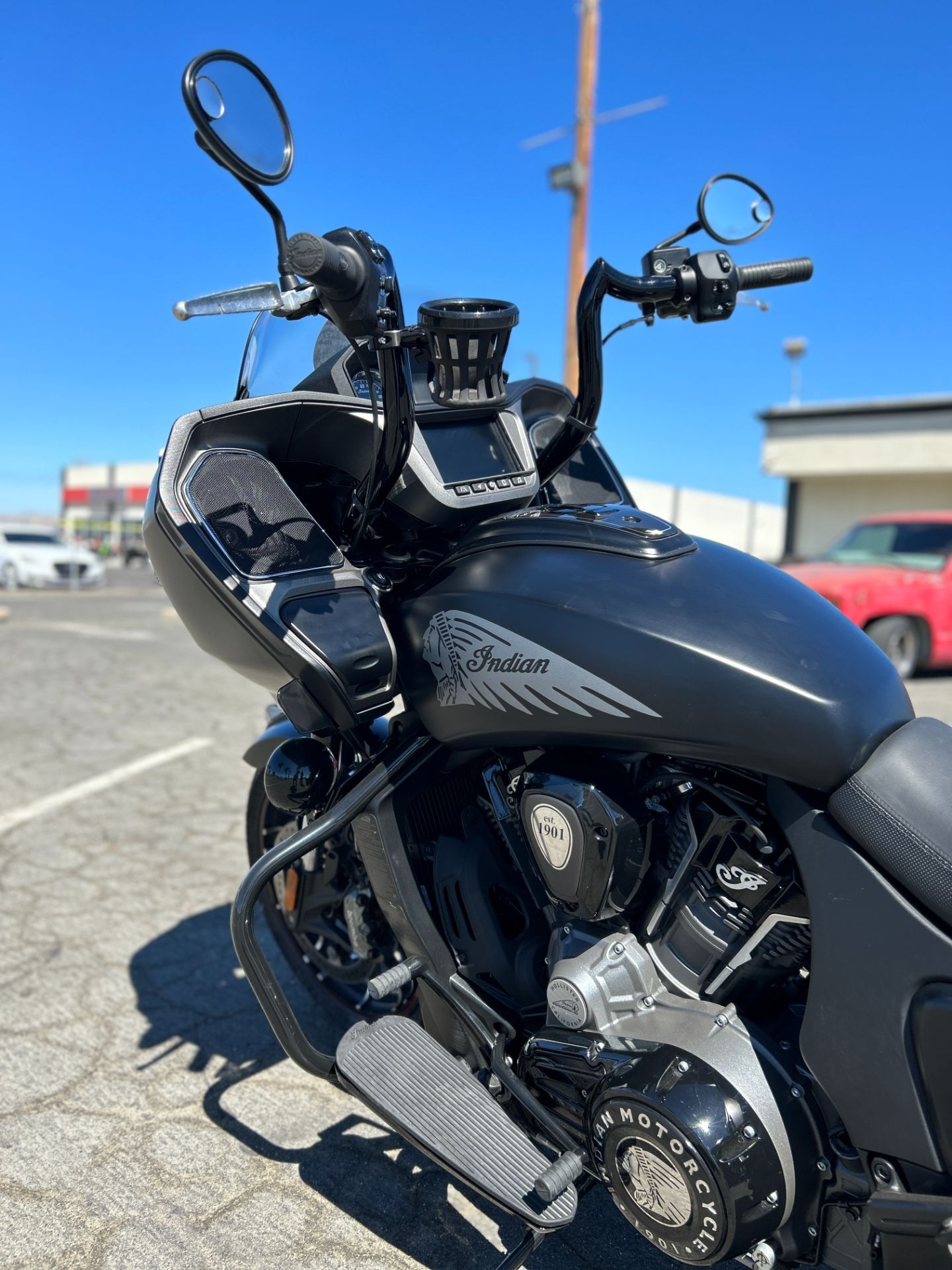 2020 Indian Motorcycle Challenger® Dark Horse® in Hollister, California - Photo 6