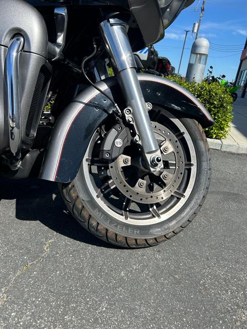 2017 Harley-Davidson Road Glide® Ultra in Hollister, California - Photo 6
