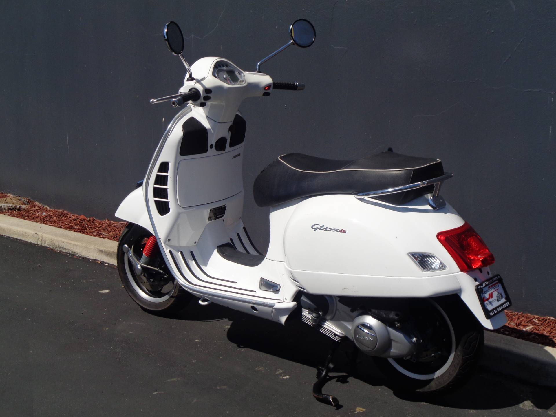 2009 Vespa Gts 250 In Chula Vista California