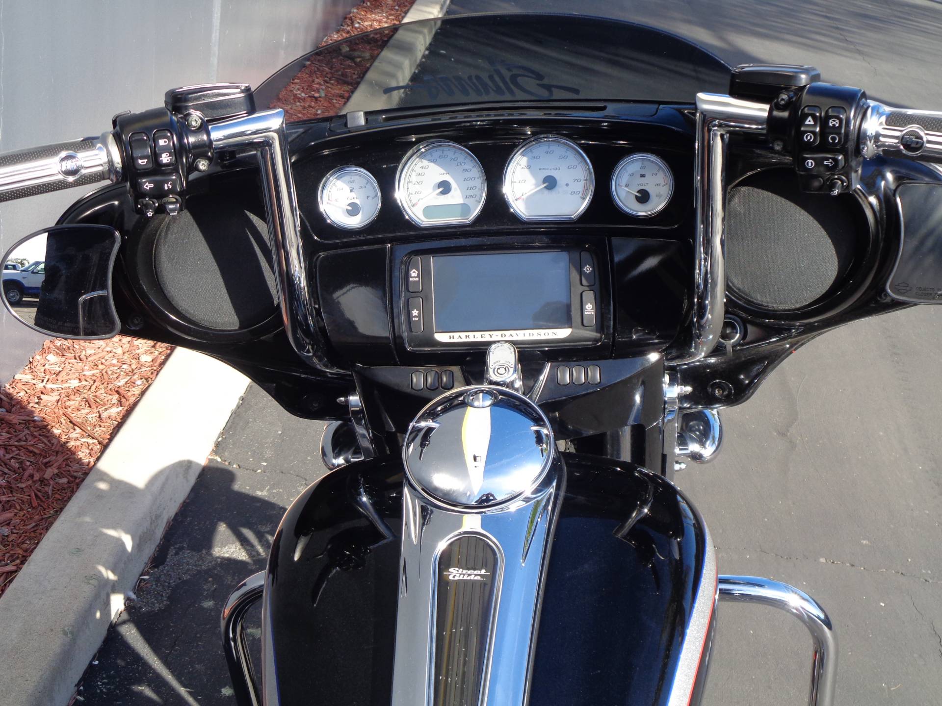 2014 Harley-Davidson Street Glide® Special in Chula Vista, California - Photo 10