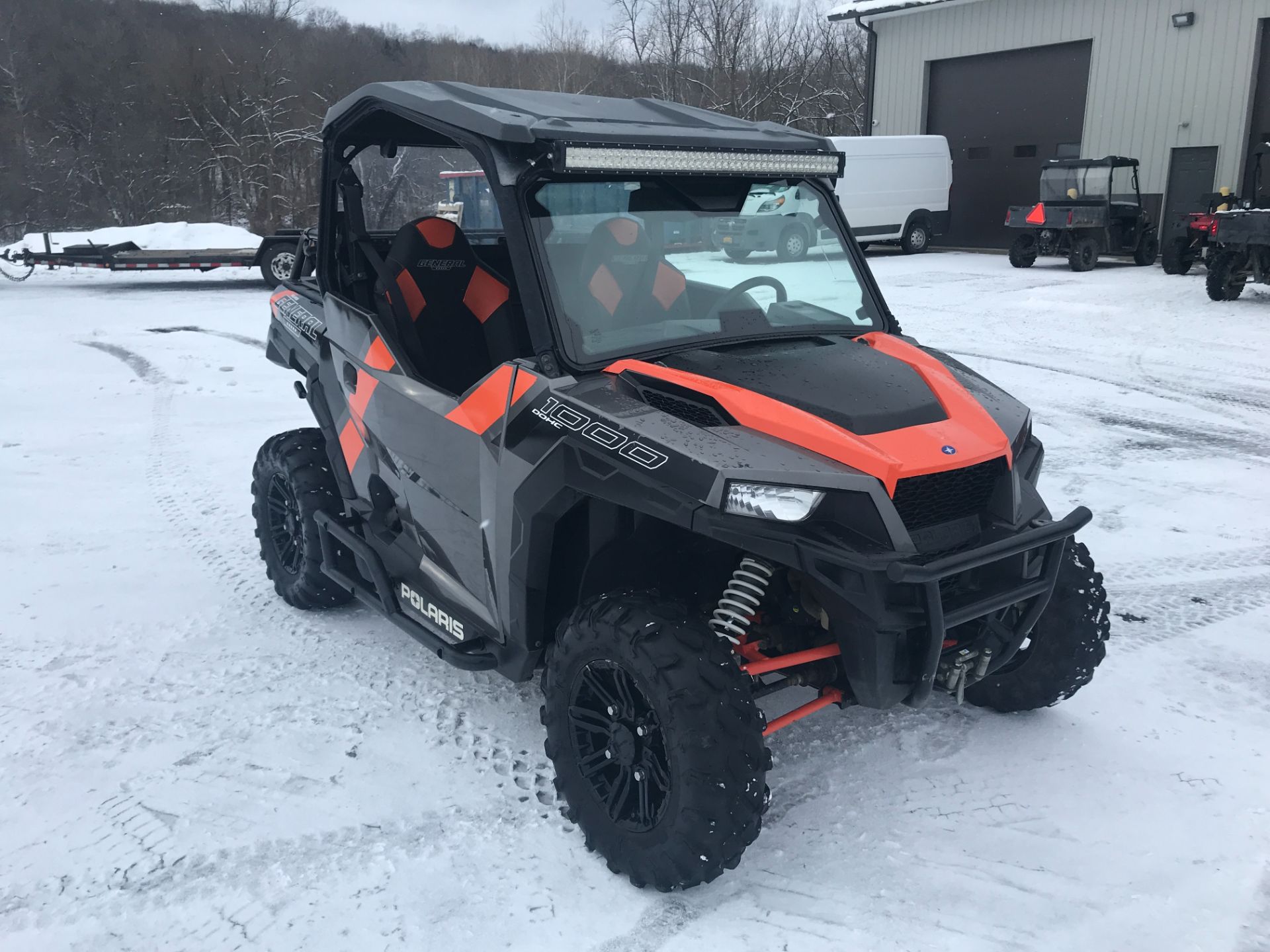 2018 Polaris General 1000 EPS Deluxe in South Wales, New York - Photo 2