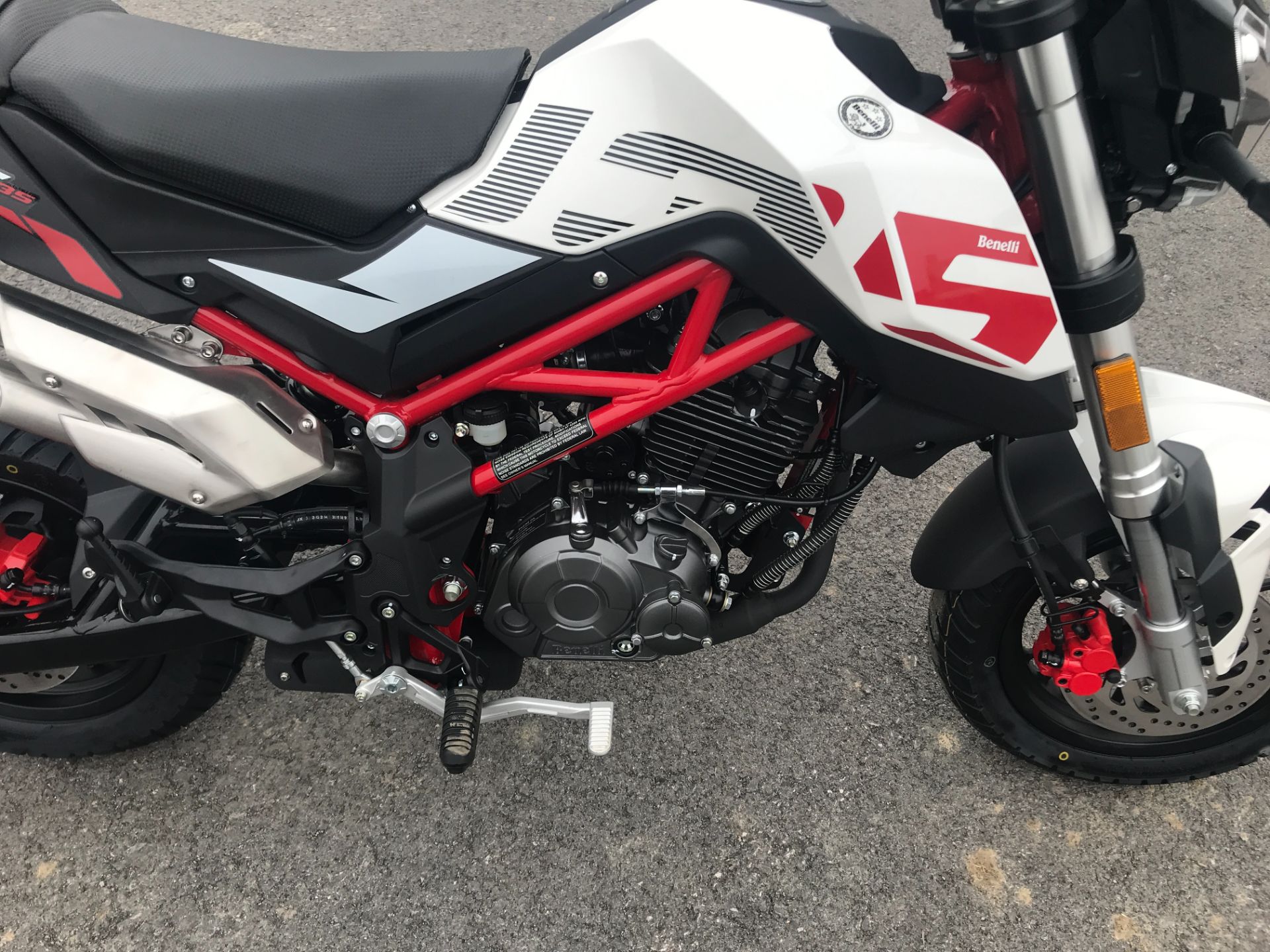 2023 Benelli TNT135 in South Wales, New York - Photo 13