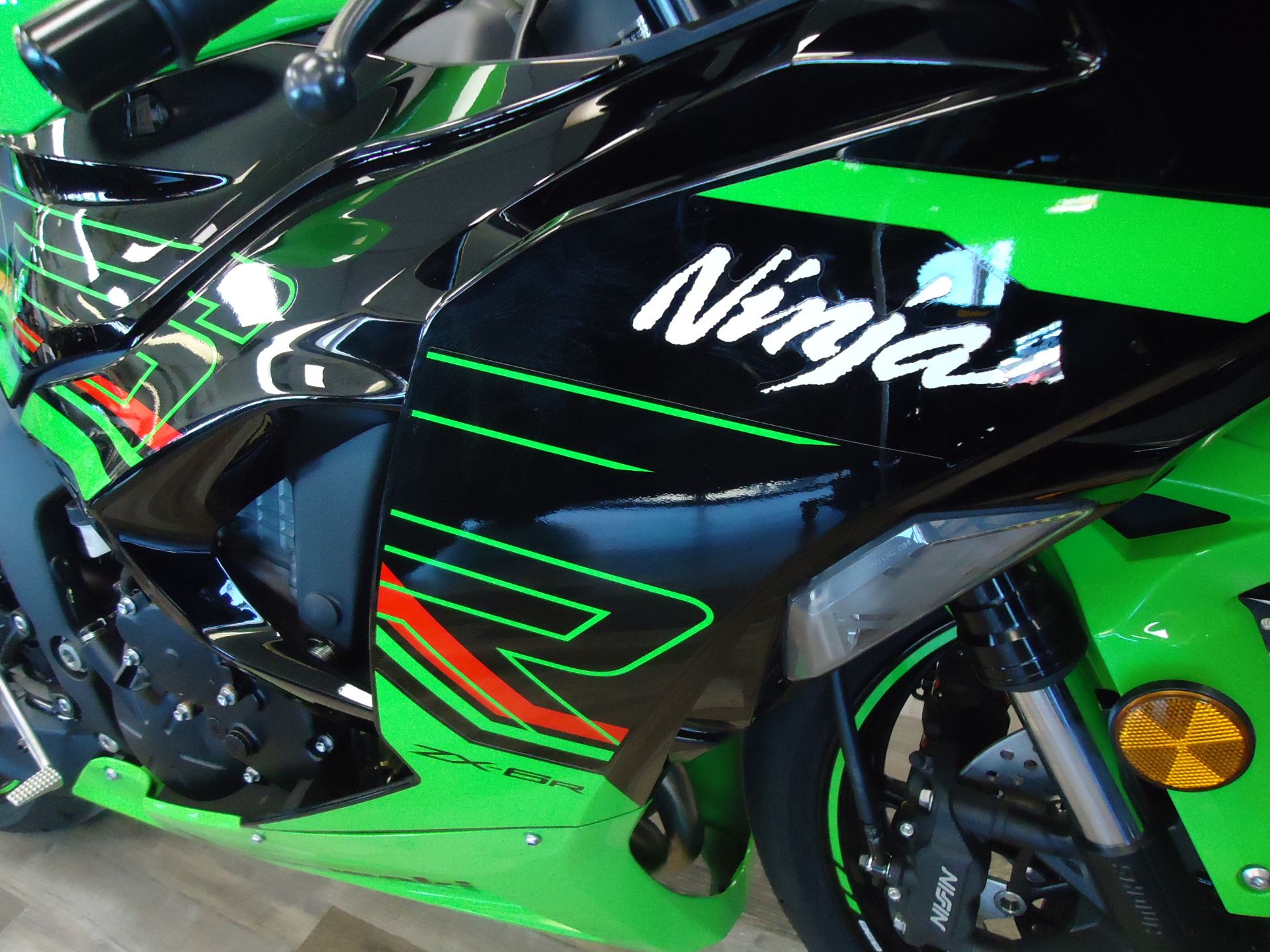 2024 Kawasaki Ninja ZX-6R KRT Edition in Denver, Colorado - Photo 6