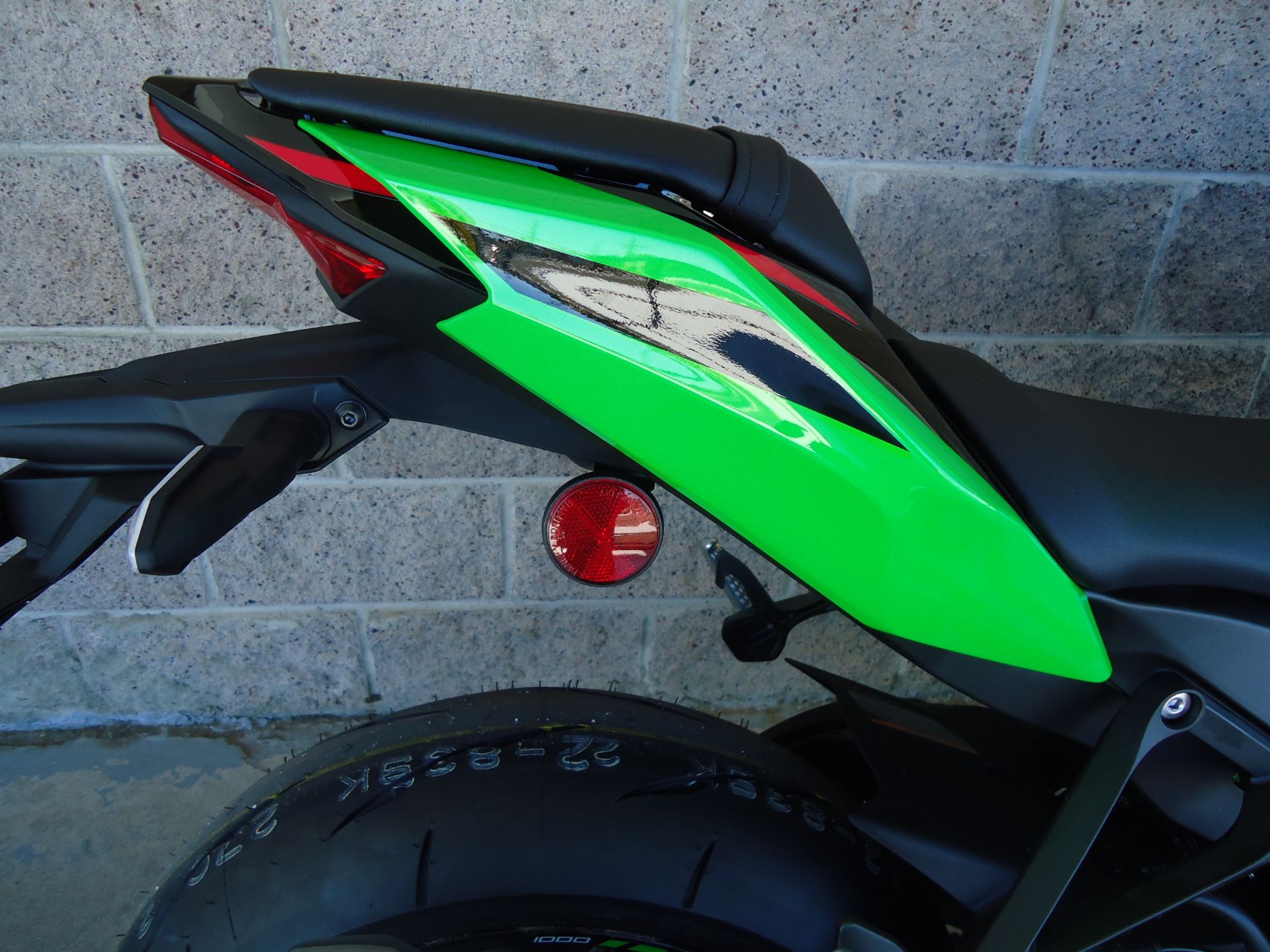 2023 Kawasaki Ninja ZX-10R KRT Edition in Denver, Colorado - Photo 11