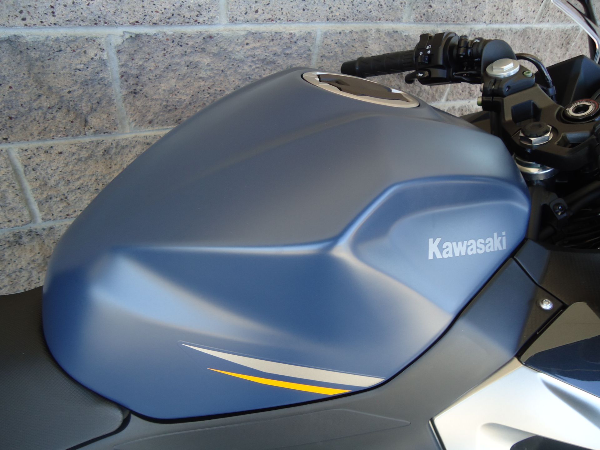 2023 Kawasaki Ninja 400 ABS in Denver, Colorado - Photo 11