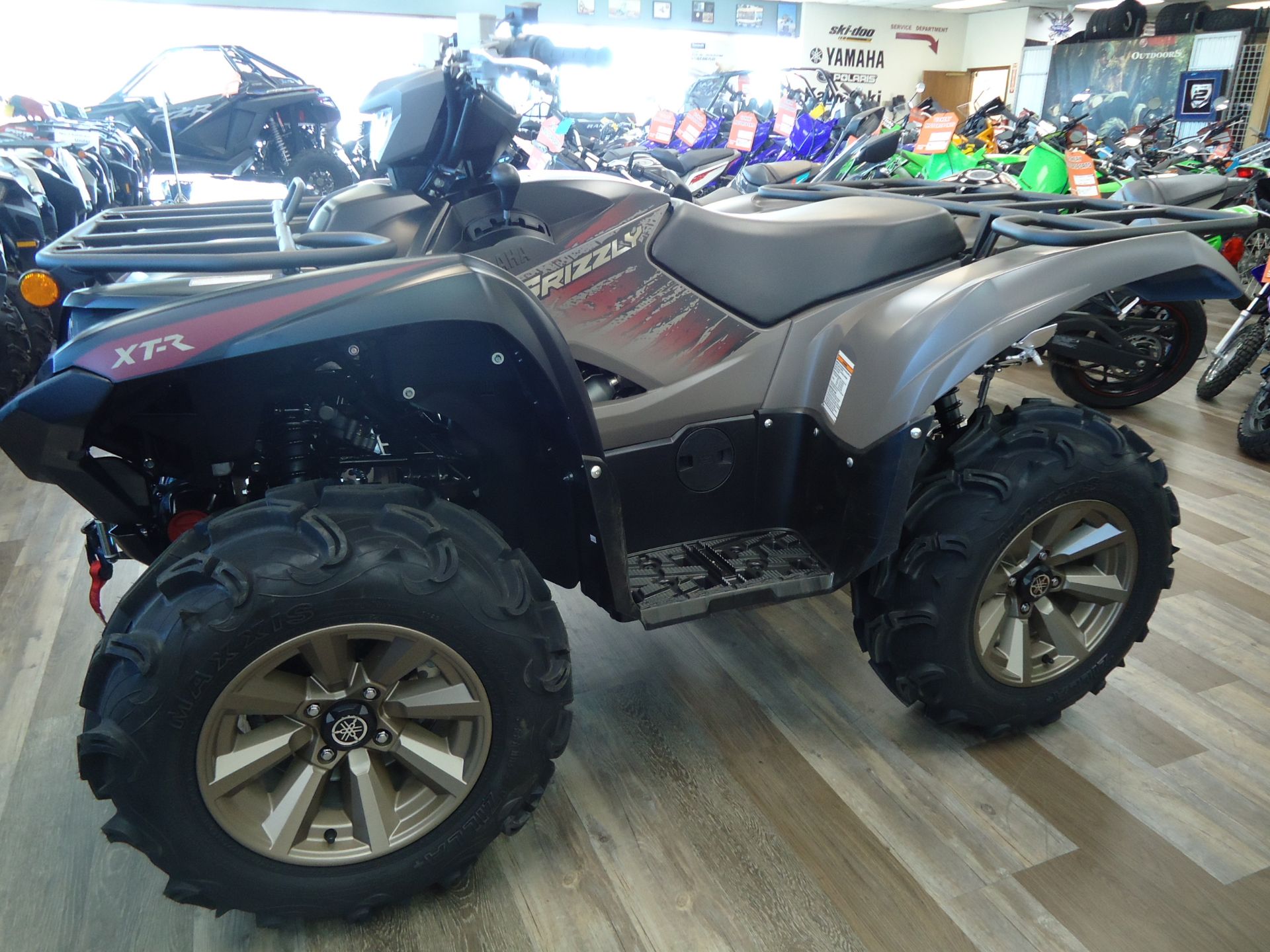2024 Yamaha Grizzly EPS XT-R in Denver, Colorado - Photo 3