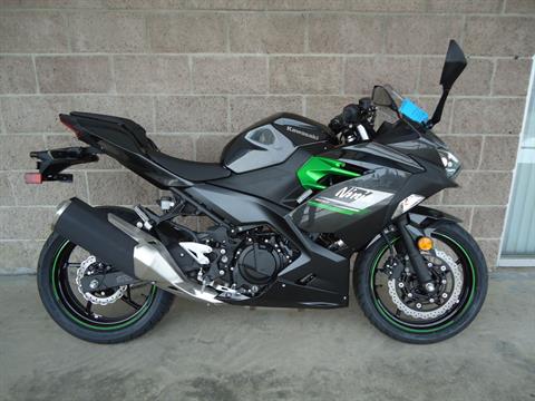 2023 Kawasaki Ninja 400 in Denver, Colorado - Photo 2