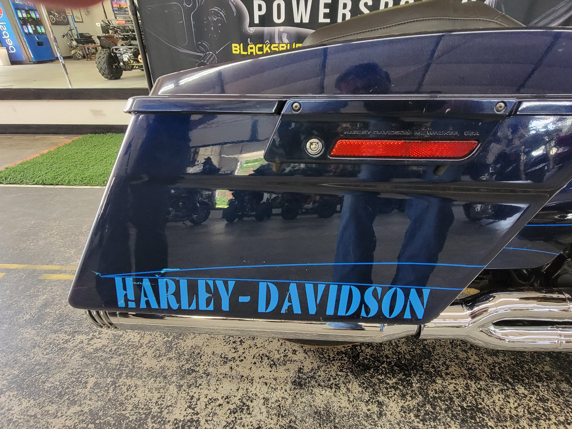 2012 Harley-Davidson Road Glide® Custom in Blacksburg, South Carolina - Photo 16