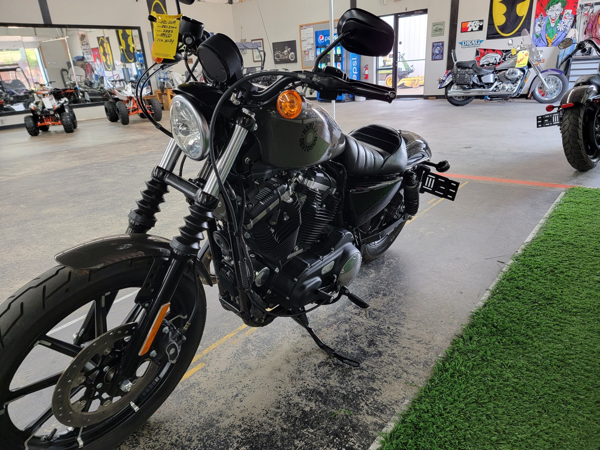 2019 Harley-Davidson Iron 883™ in Blacksburg, South Carolina - Photo 4