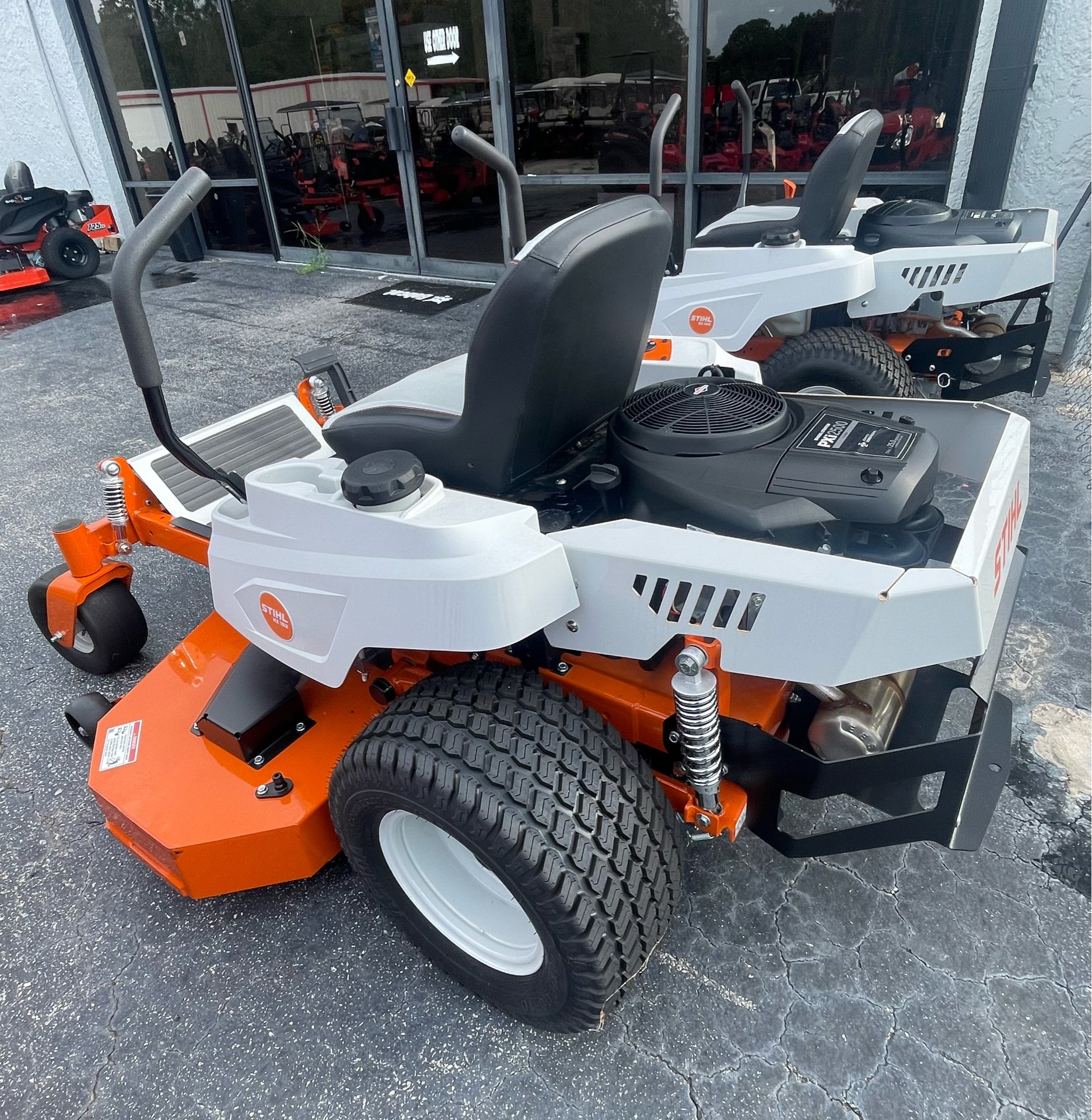 2024 Stihl RZ 152 52 in. Briggs & Stratton 25 hp in Jesup, Georgia - Photo 3