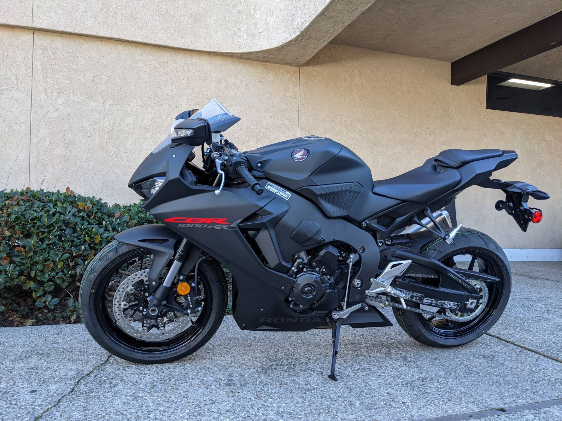 2021 Honda CBR1000RR in Goleta, California - Photo 2